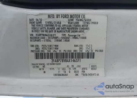 2010 Ford Crown Victoria Police Interceptor из США, поврежденный, VIN 2FABP7BV8AX146371